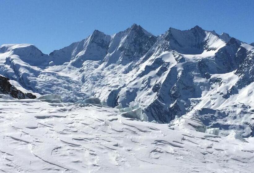 Familjerum Bergsutsikt, B&b Haus Granit Saas Grund