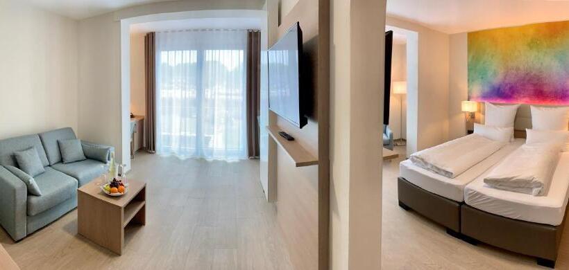 سوییت لوکس, Thermalhotel Kemper