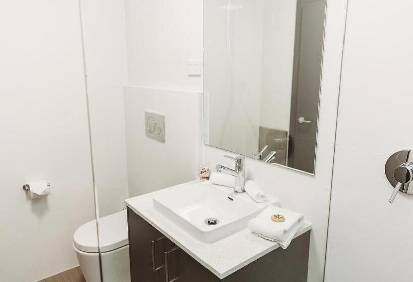 Номер Стандарт, Coniston Hotel Wollongong