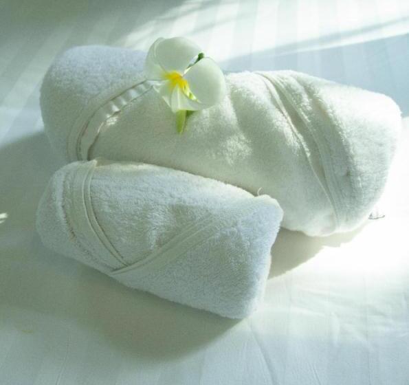 اتاق لوکس سه تخته, Nu Cuoi Mui Ne Hotel & Restaurant