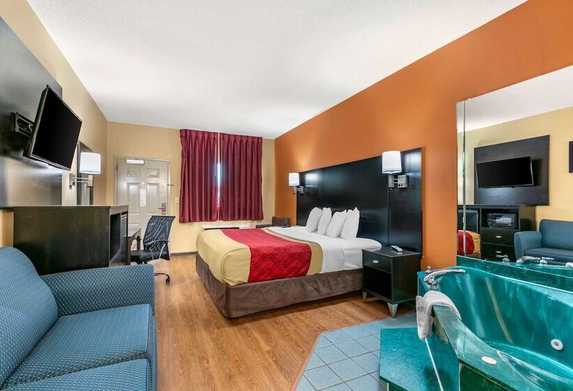 Suite cu Hidromasaj, Econo Lodge