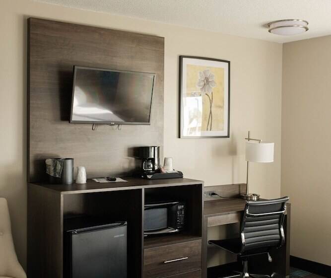 Номер Стандарт 2 Двуспальные Кровати, Travelodge By Wyndham Escanaba