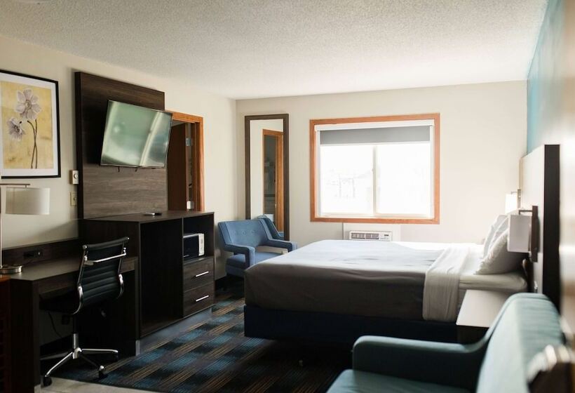 Люкс, Travelodge By Wyndham Escanaba