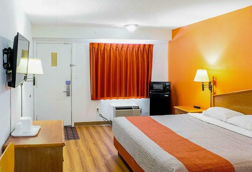 Номер Deluxe Кровать Кинг, Motel 6 Cincinnati, Oh