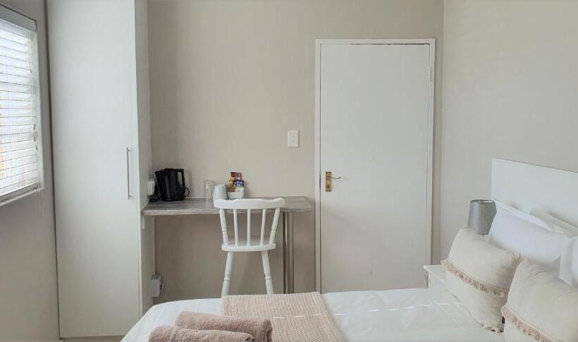 Номер Стандарт, Kelzane Guesthouse
