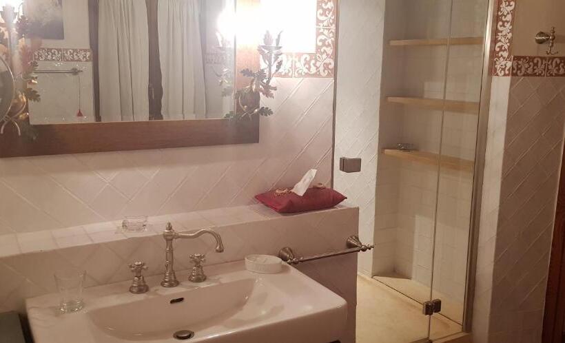 Полулюкс Одноместный с Террасой, Casale La Meridiana