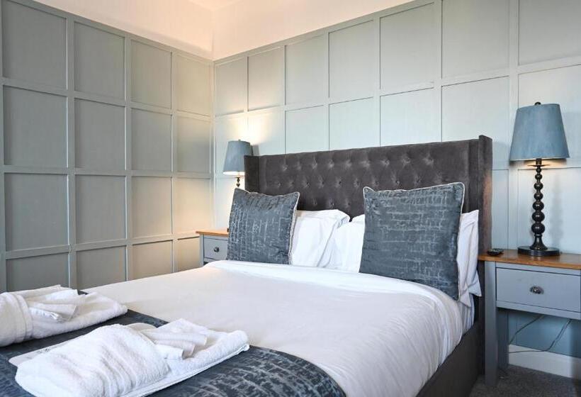 Номер Deluxe, Rooms At The Dressers Arms