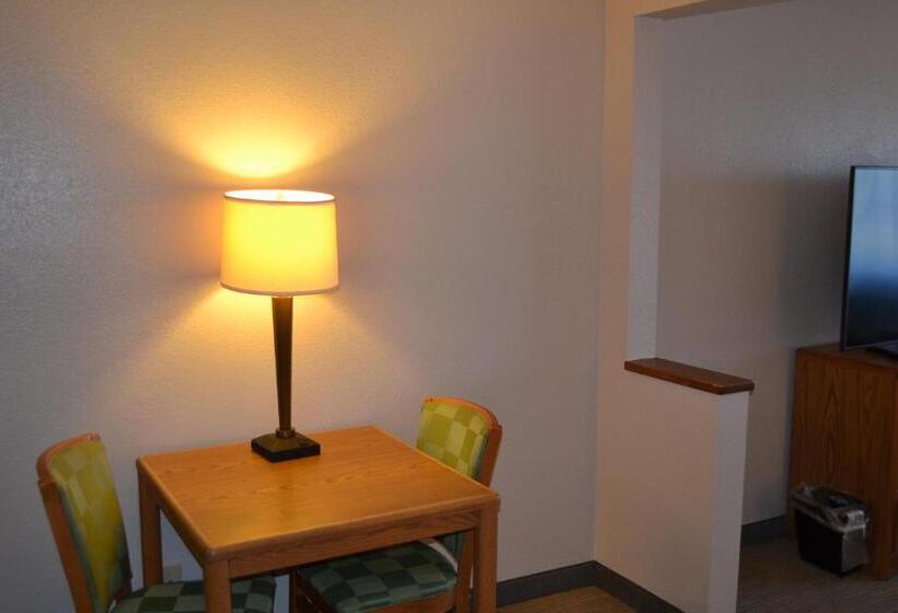 Люкс Deluxe Кровать Кинг, Country Inn & Suites By Radisson, Fairview Heights, Il