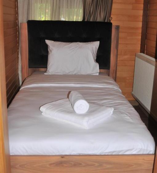Suite with lake view, Di̇lek Suit&cafe
