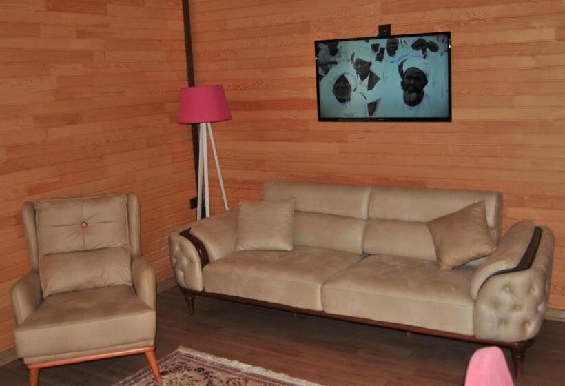 Suite with lake view, Di̇lek Suit&cafe