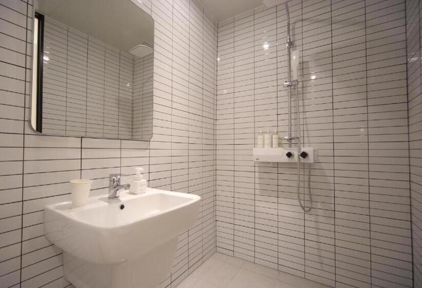 Номер Deluxe, Busan Seomyeon Business Hotel J7