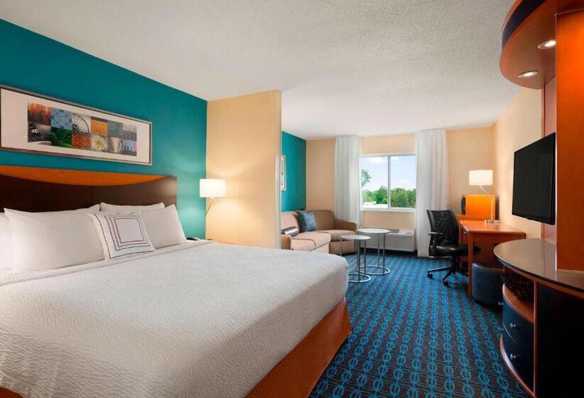 Люкс Кровать Кинг, Fairfield Inn & Suites Lansing West