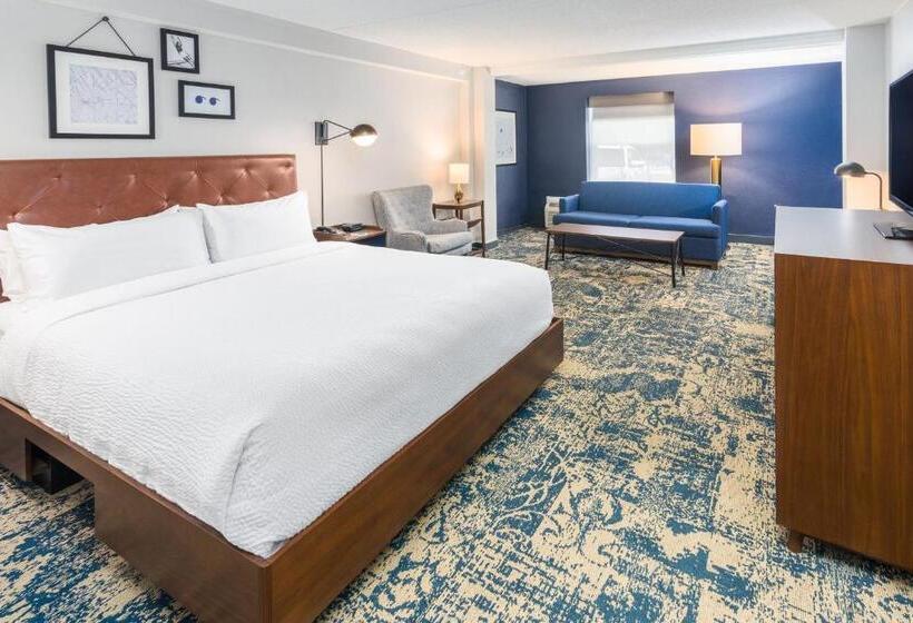 프리미엄 스튜디오, Four Points By Sheraton Eastham Cape Cod