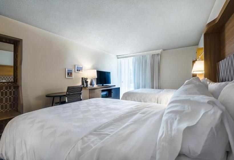 适合残疾人使用的标准间, Holiday Inn Grand Haven Spring Lake, An Ihg