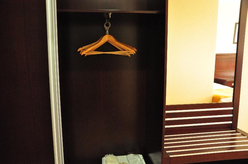 适合残疾人士使用的带超级大床的标准间, Holiday Inn Grand Haven Spring Lake, An Ihg