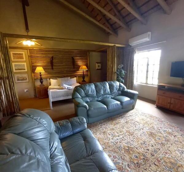 اتاق استاندارد با اتاق نشیمن, Ascot Bush Lodge