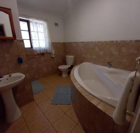 سوییت لوکس, Ascot Bush Lodge