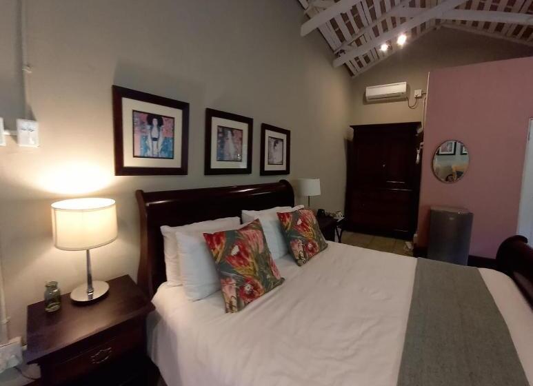اتاق پرمیوم, Ascot Bush Lodge