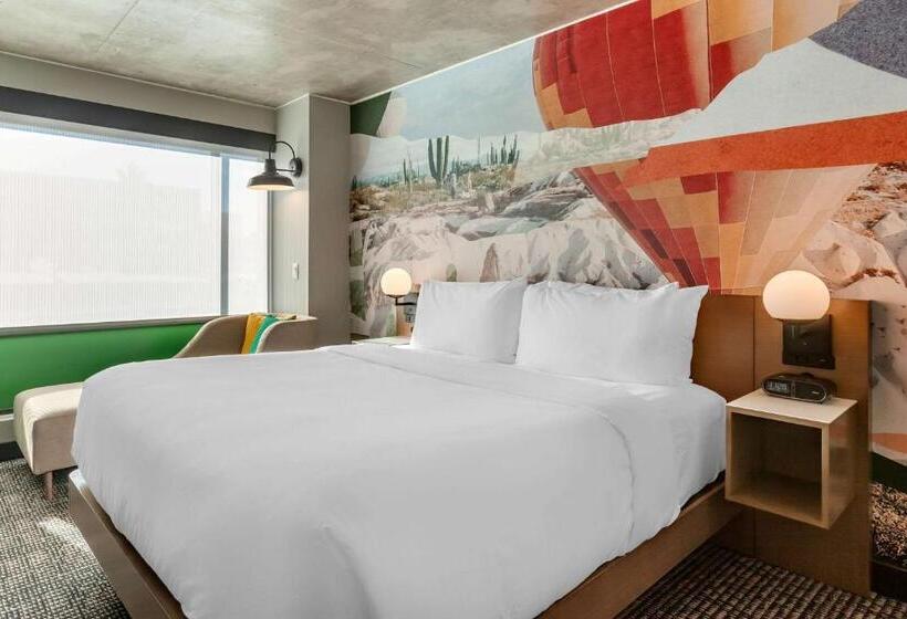 스탠다드 룸 킹사이즈 침대, Cambria Downtown Phoenix Convention & Airport