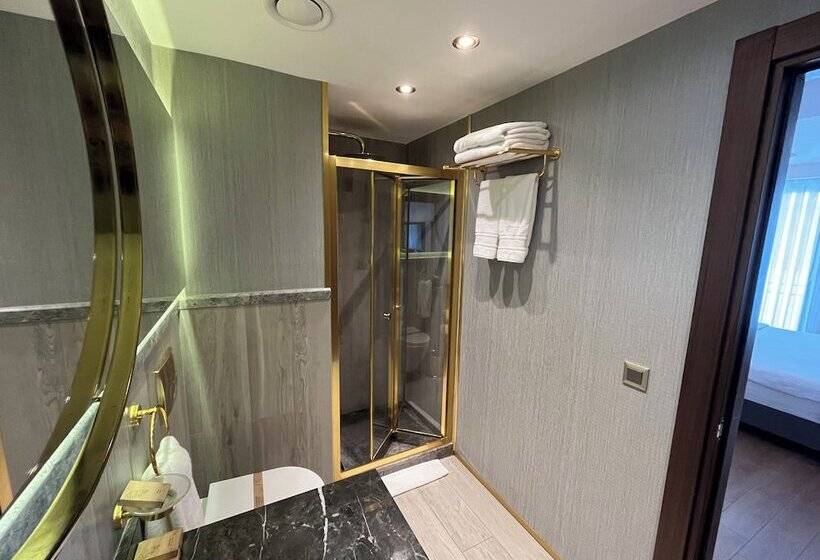 سوییت لوکس, Kings Cross Hotel Istanbul
