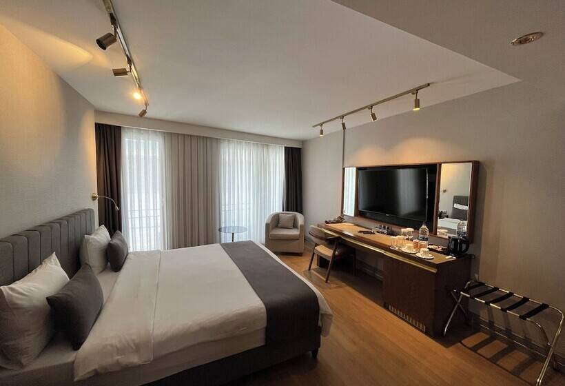 سوییت لوکس, Kings Cross Hotel Istanbul