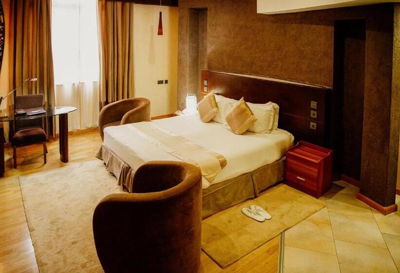 سوییت لوکس, Sg Premium Resort