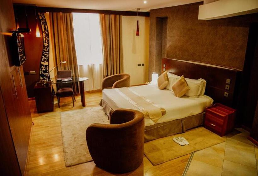 سوییت لوکس, Sg Premium Resort