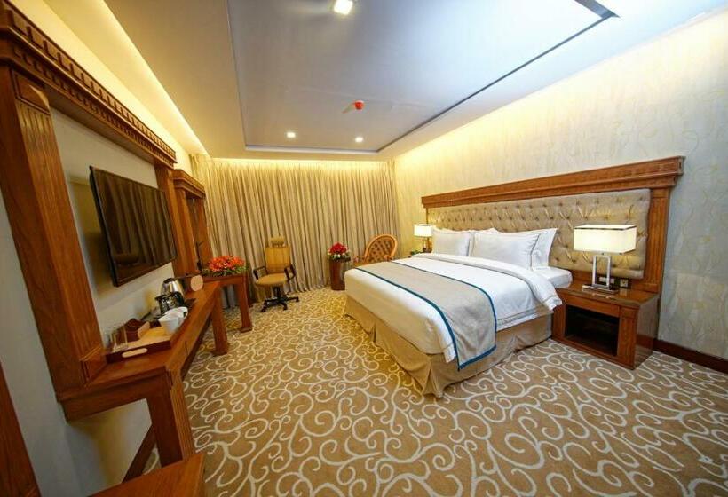 اتاق راحتی, Royal Swiss Lahore