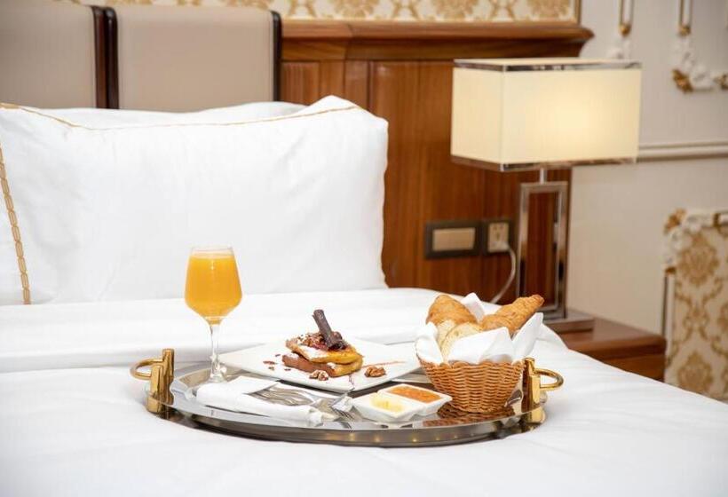 اتاق لوکس یک تخته, Royal Swiss Lahore