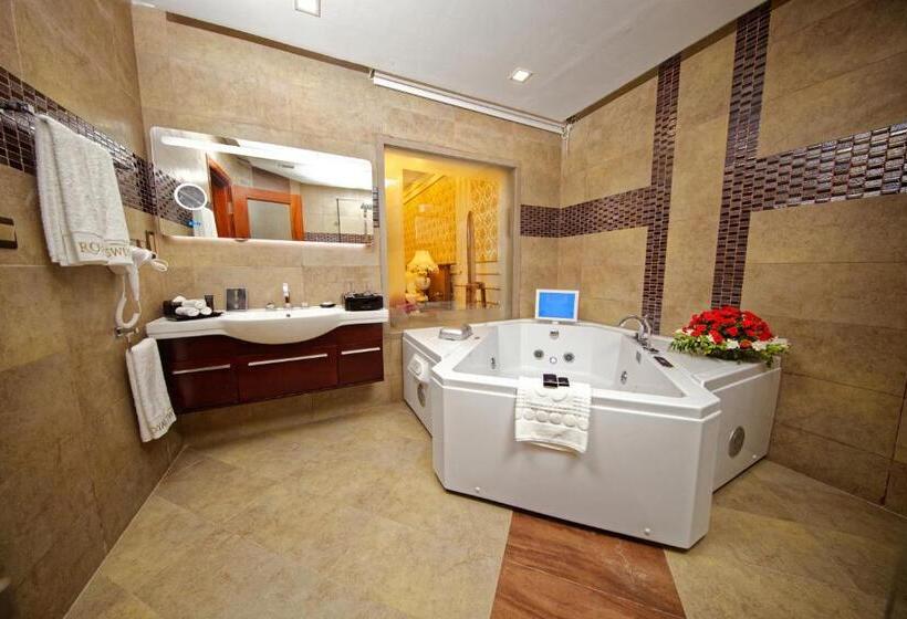 سوئیت پرزیدنت, Royal Swiss Lahore