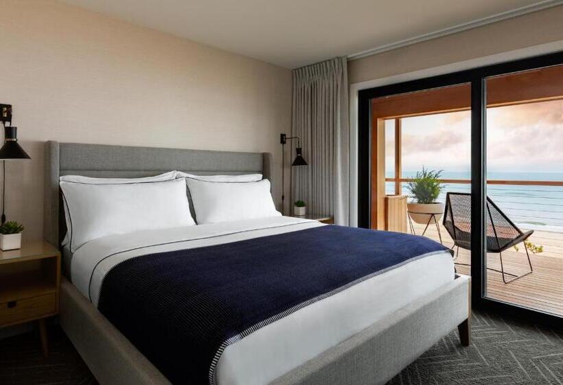 Люкс Deluxe 2 Спальни, Gurney's Montauk Resort & Seawater Spa