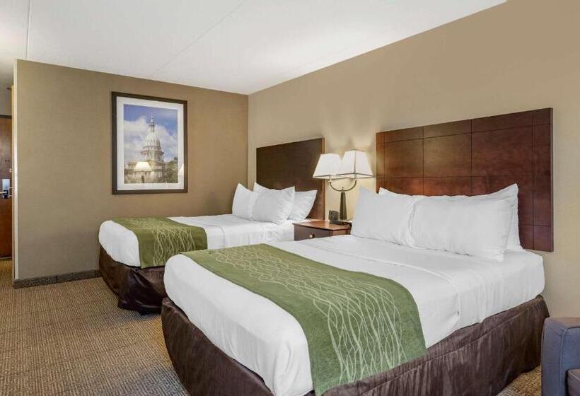 Номер Стандарт 2 Двуспальные Кровати, Comfort Inn