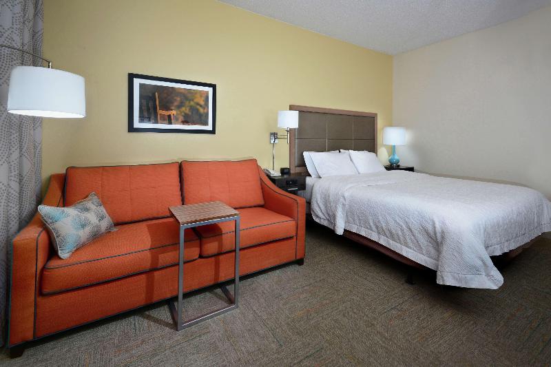 Стандартный Номер Кровать Кинг, Hampton Inn Martinsville