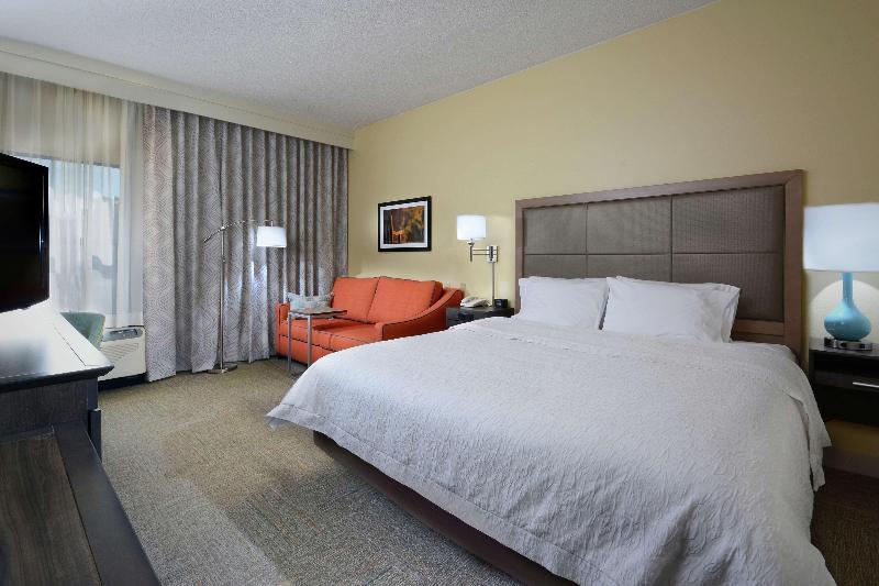 Стандартный Номер Кровать Кинг, Hampton Inn Martinsville