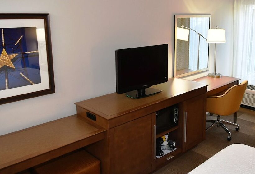 اتاق استاندارد با 2 تخت دوبل, Hampton Inn & Suites Bethlehem