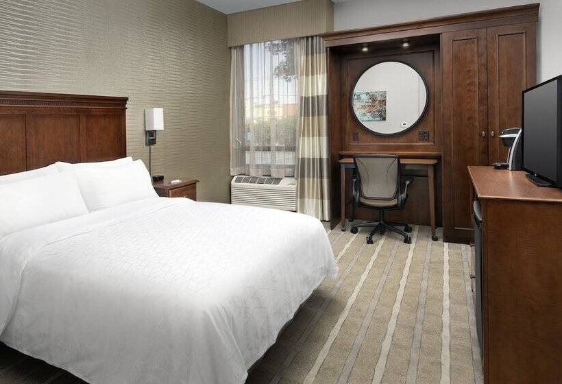 장애인을 위한 스탠다드 룸, Holiday Inn Express Boston North Woburn, An Ihg