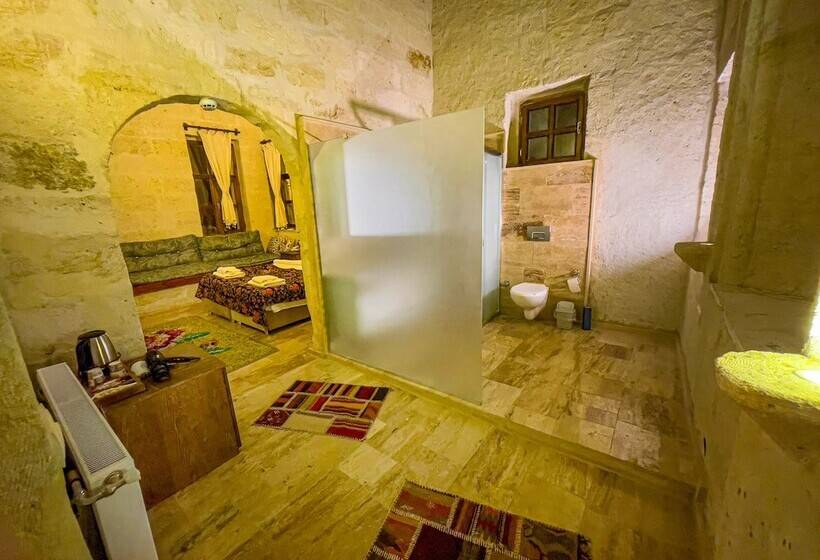 اتاق خانوادگی, Heritage Cave Suites