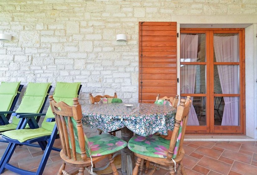 آپارتمان 1 خوابه, Apartments Valter 881
