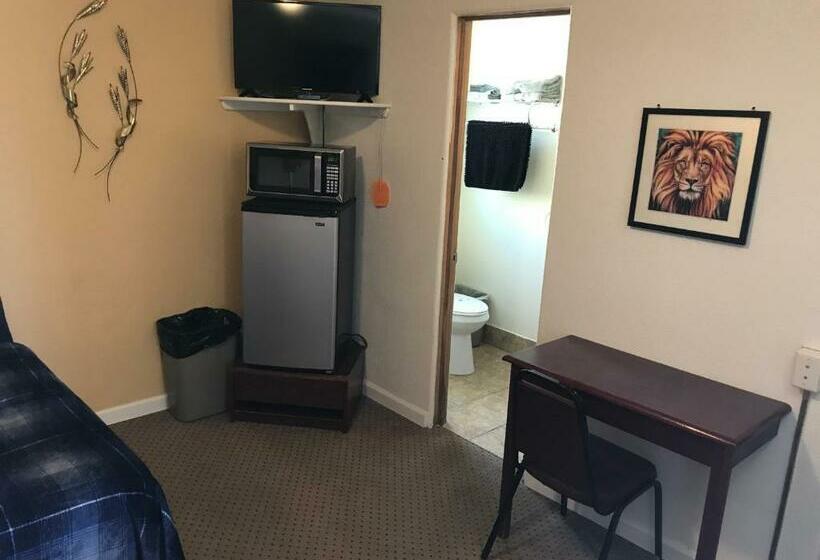 Номер Стандарт, Highland Court Motel