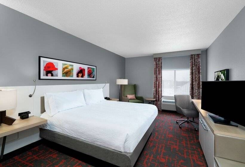 غرفة قياسية لذوى الاحتياجات الخاصة, Hilton Garden Inn Louisville East