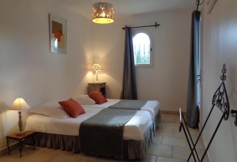 Люкс с Террасой, Clos Des Lavandes   Chambres Et Suites De Charme Climatisées Luberon