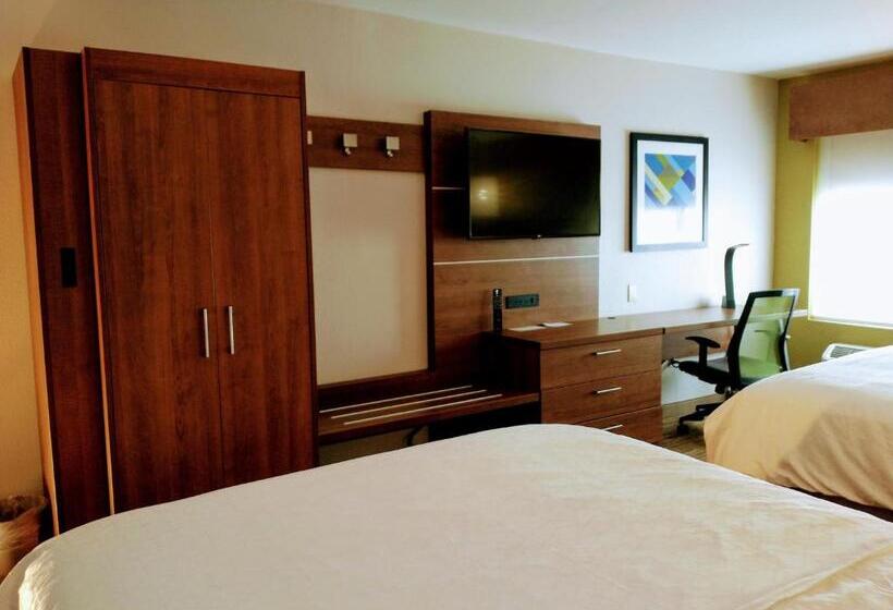 스탠다드 룸, Holiday Inn Express Hotel & Suites Madison, An Ihg
