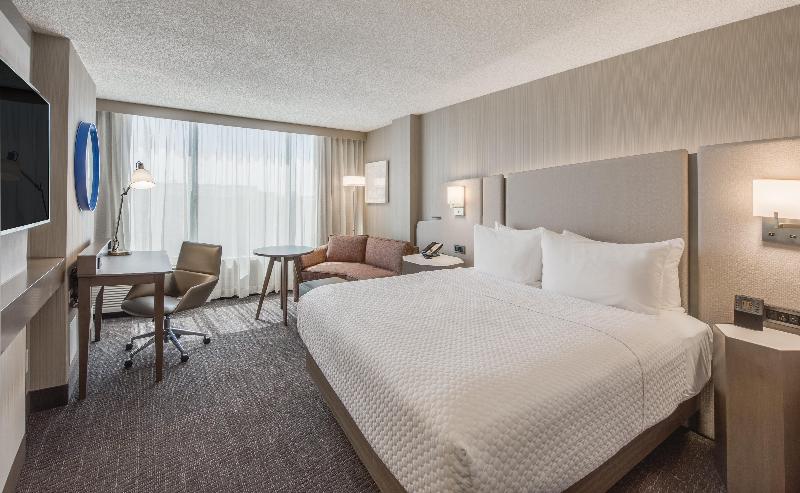 חדר סטנדרט עם מיטת קינג, Sonesta Denver Downtown