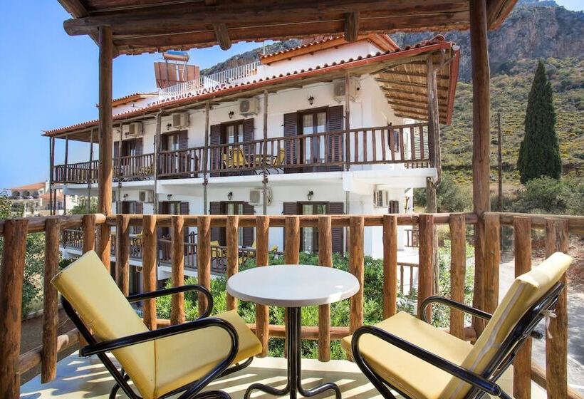 استودیوی استاندارد, Monemvasia Green Apartments