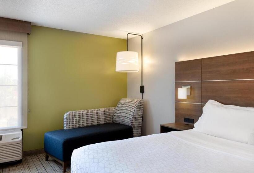 חדר דחוקס עם מיטת קינג, Holiday Inn Express & Suites Milton East I 10, An Ihg