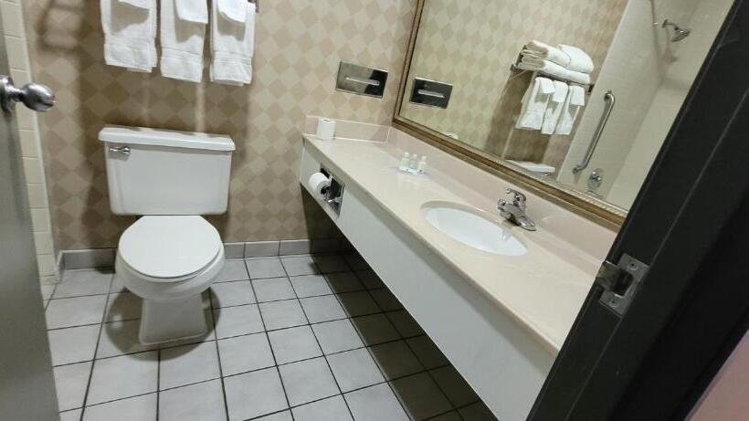 标准间, Quality Inn & Suites Columbia I70