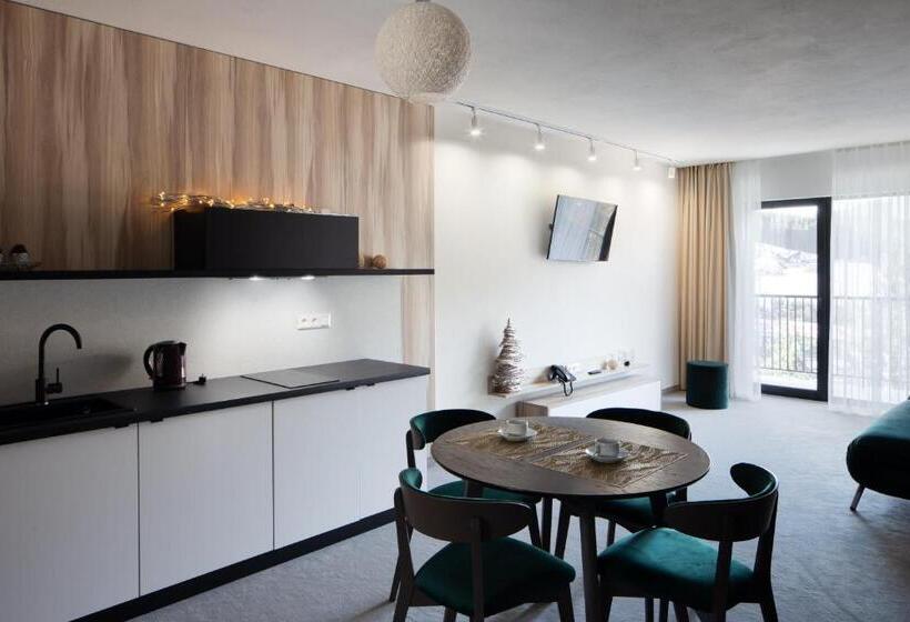 Superior suite mountain view, Hvoya Apart Hotel & Spa