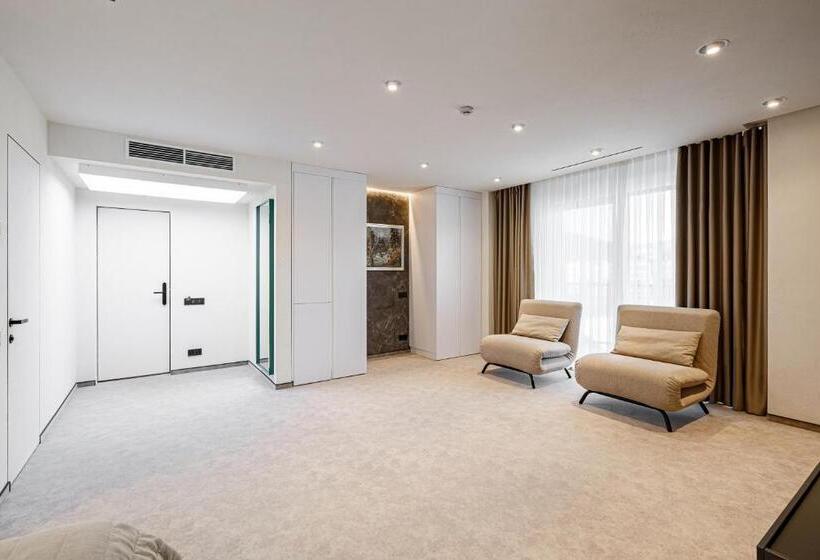 3 Bedroom Suite, Hvoya Apart Hotel & Spa