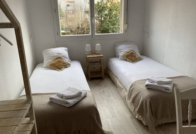 Семейный Номер, Moodz Hotel Vienne