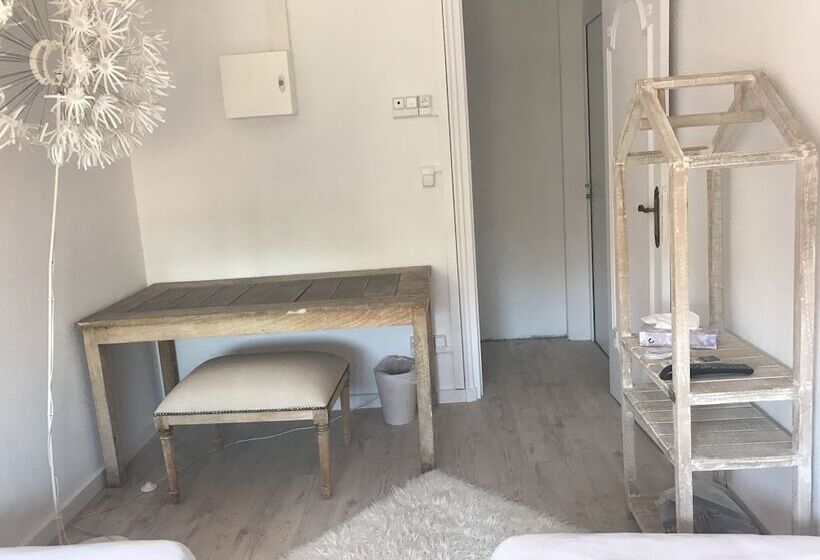 Семейный Номер, Moodz Hotel Vienne